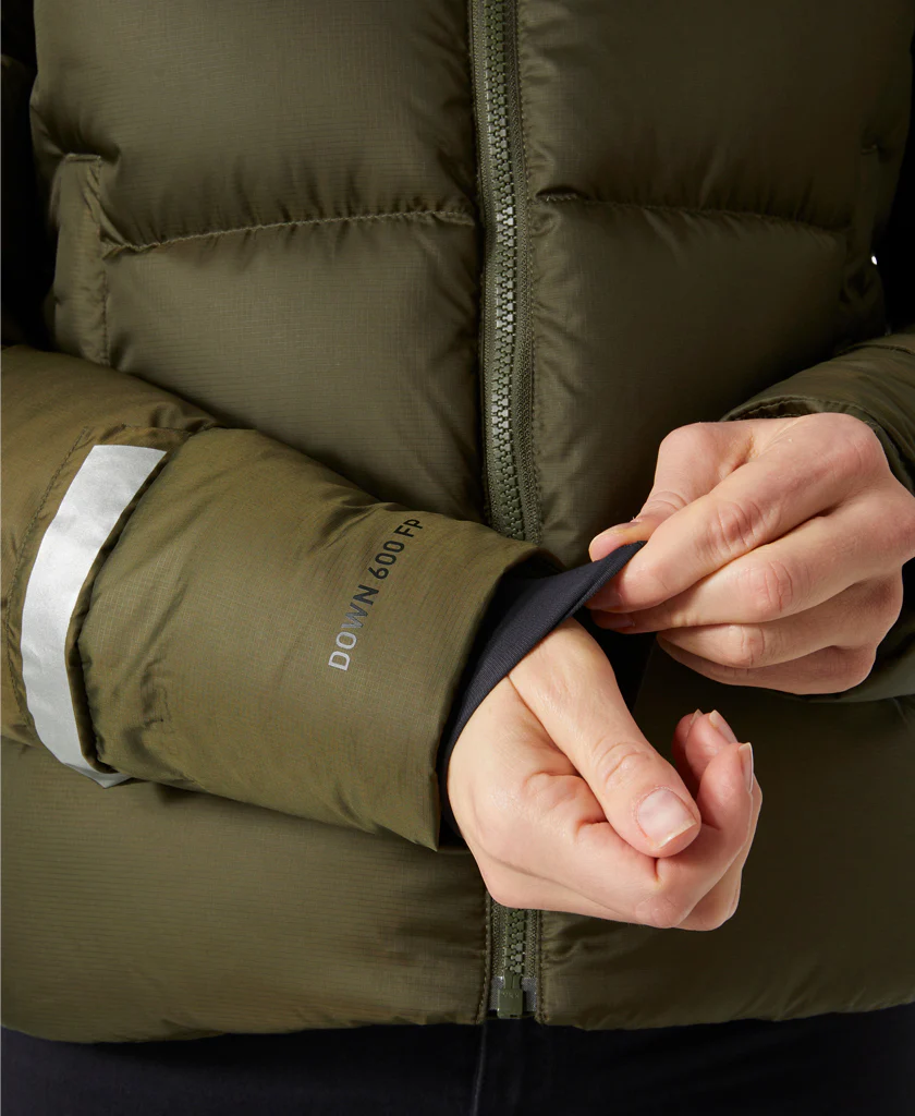 W ESSENCE DOWN JACKET, Utility Green - Image 4